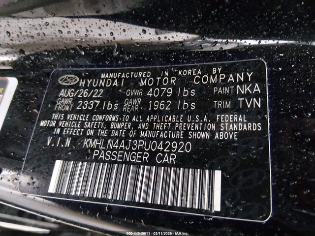 HYUNDAI ELANTRA HYBRID LIMITED - 9