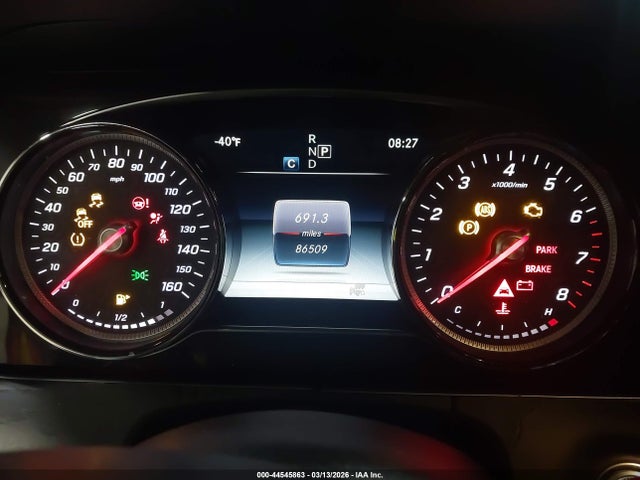 MERCEDES-BENZ E-CLASS - 7