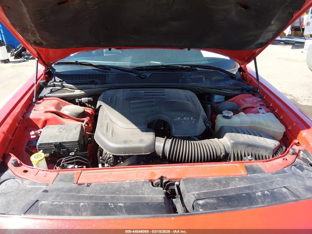 DODGE CHALLENGER SXT - 10