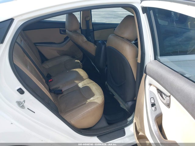 HYUNDAI ELANTRA LIMITED - 8