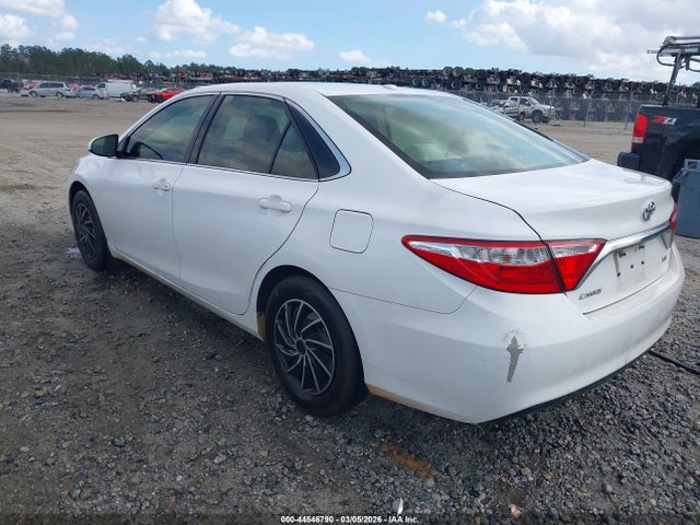 TOYOTA CAMRY - 3
