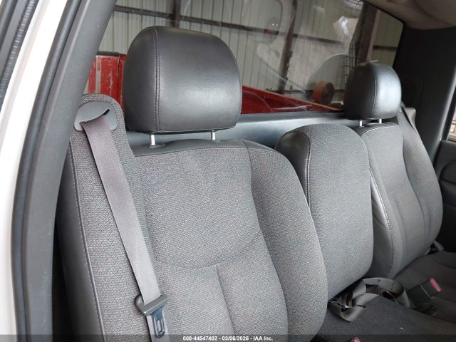 CHEVROLET SILVERADO 1500 WORK TRUCK - 8