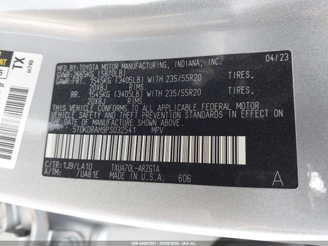 2023 TOYOTA HIGHLANDER PLATINUM 9