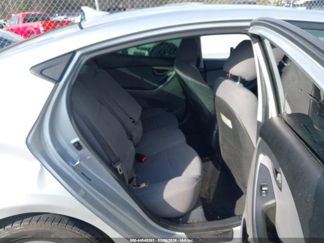 صورة 8 لـ 2014 Hyundai ELANTRA SE