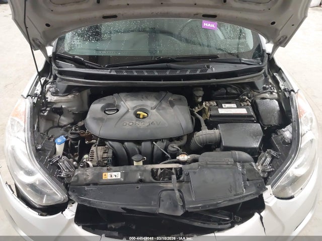 HYUNDAI ELANTRA GLS - 10