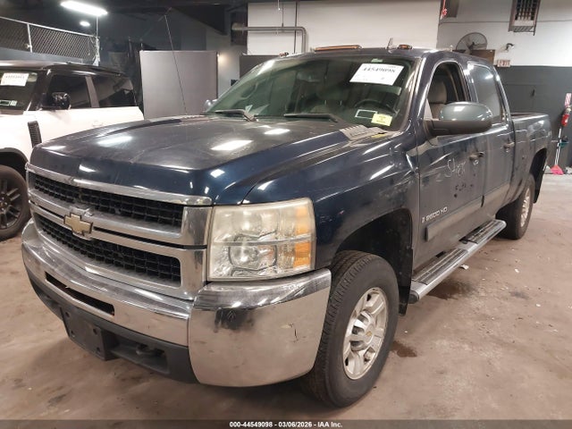 CHEVROLET SILVERADO 2500HD LT - 2