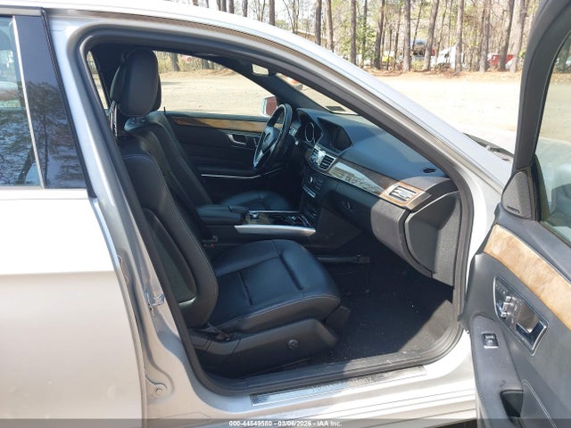 MERCEDES-BENZ E-CLASS - 5