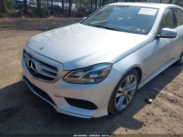 MERCEDES-BENZ E-CLASS - 6