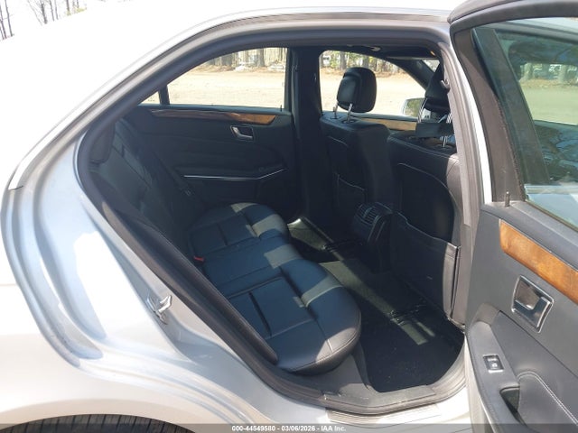 MERCEDES-BENZ E-CLASS - 8