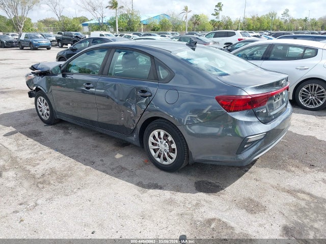 KIA FORTE FE - 3