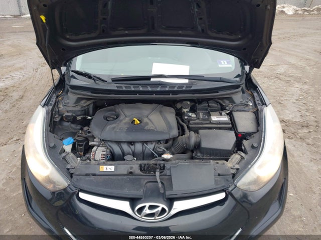 HYUNDAI ELANTRA SE - 10