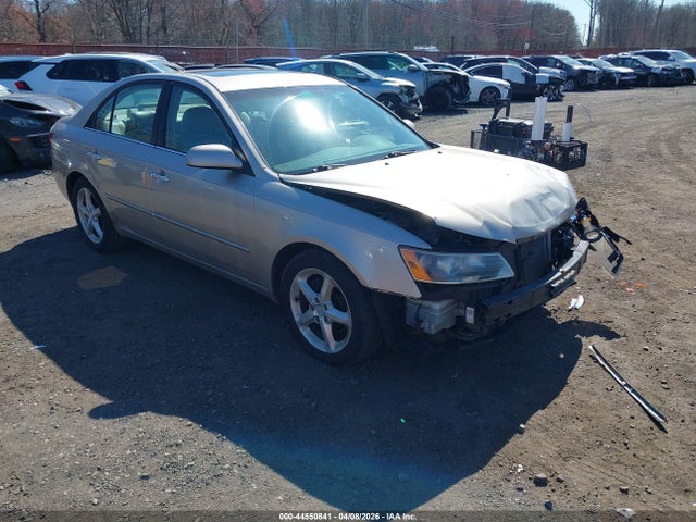 HYUNDAI SONATA LIMITED/SE V6 - 1