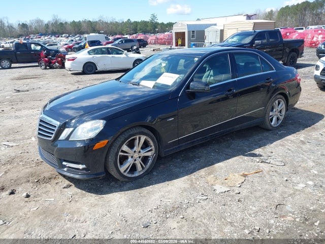 MERCEDES-BENZ E-CLASS - 2