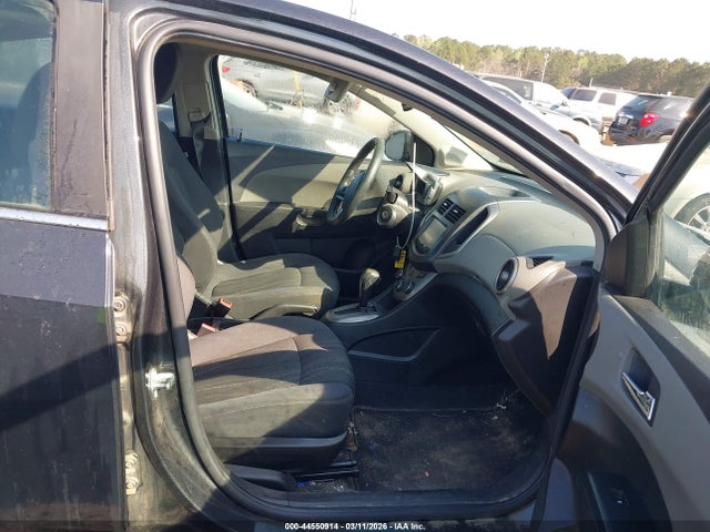 CHEVROLET SONIC LT AUTO - 5