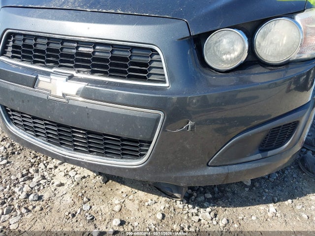 CHEVROLET SONIC LT AUTO - 6