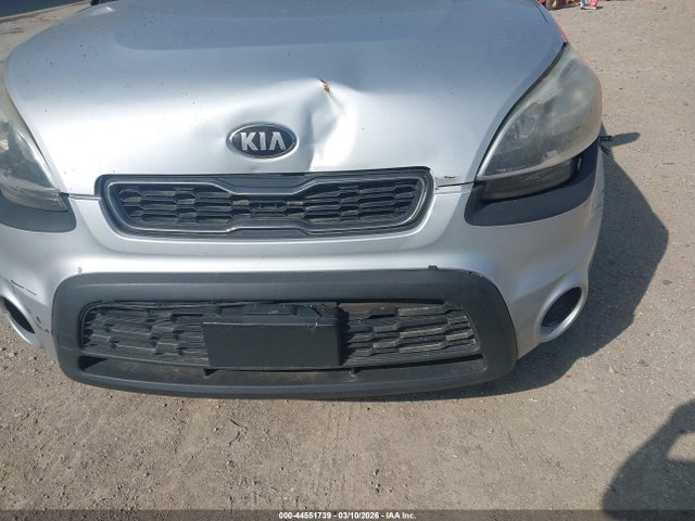 KIA SOUL + - 6