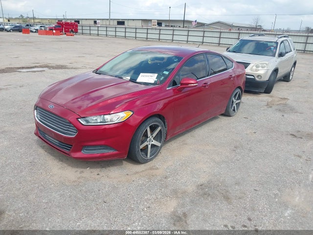 FORD FUSION SE - 2