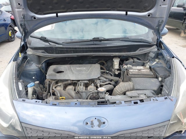KIA RIO LX - 10