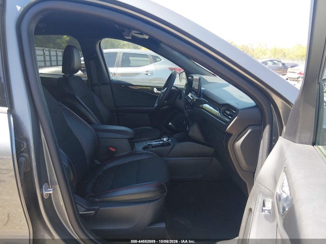 2025 FORD ESCAPE ST-LINE 5