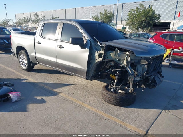CHEVROLET SILVERADO 1500 2WD SHORT BED CUSTOM - 1