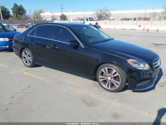 MERCEDES-BENZ E-CLASS - 1