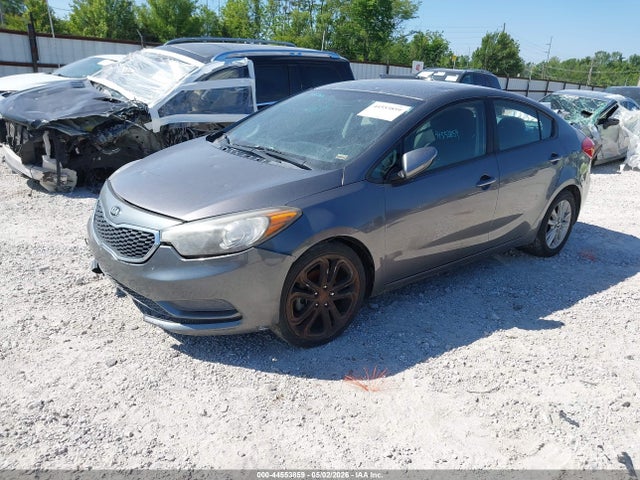 2016 KIA FORTE LX 照片 2