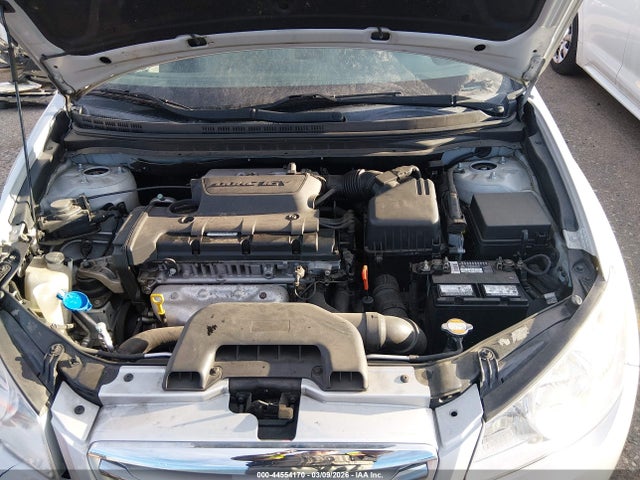 HYUNDAI ELANTRA GLS - 10