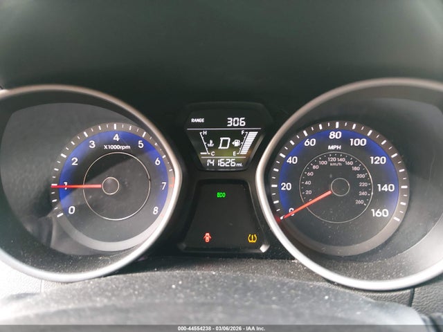 HYUNDAI ELANTRA SE - 7