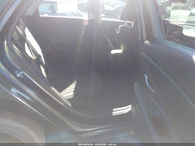 HYUNDAI ELANTRA SEL - 8