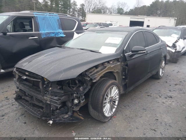 FORD FUSION SE - 2