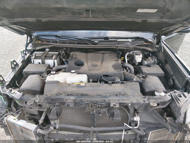 TOYOTA TUNDRA - 10