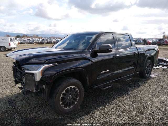 TOYOTA TUNDRA - 2