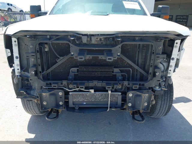 صورة 6 لـ 2019 Chevrolet SILVERADO 2500HD WT