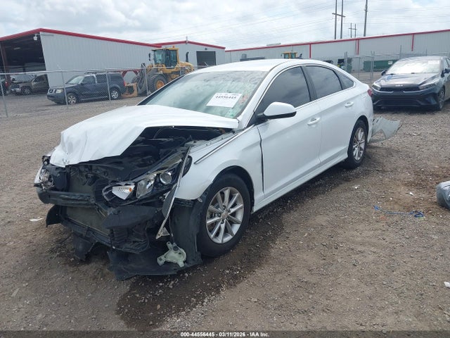 HYUNDAI SONATA SE - 2