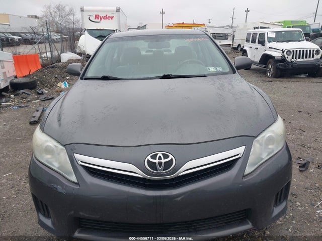 TOYOTA CAMRY - 6