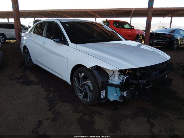 HYUNDAI ELANTRA SEL SPORT - 1