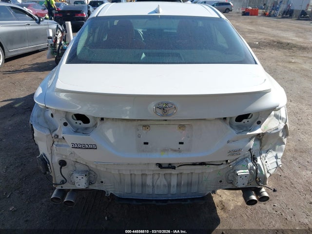 TOYOTA CAMRY - 6