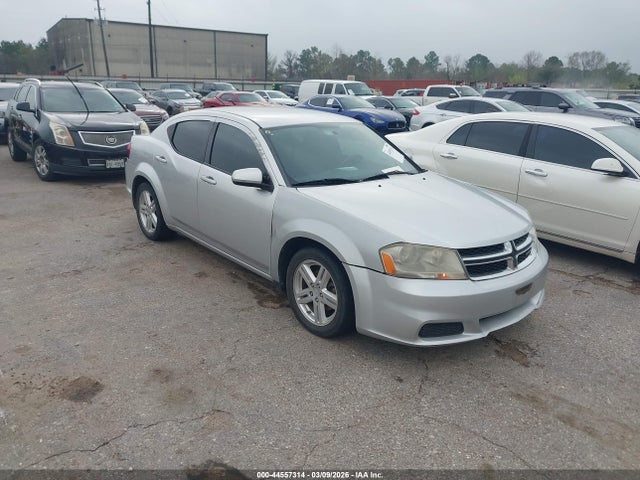 DODGE AVENGER SXT - 1