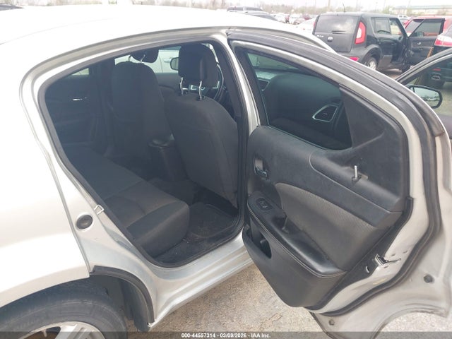 DODGE AVENGER SXT - 8