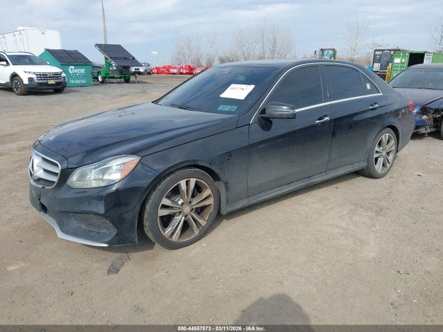 MERCEDES-BENZ E-CLASS - 2