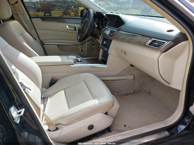 MERCEDES-BENZ E-CLASS - 5