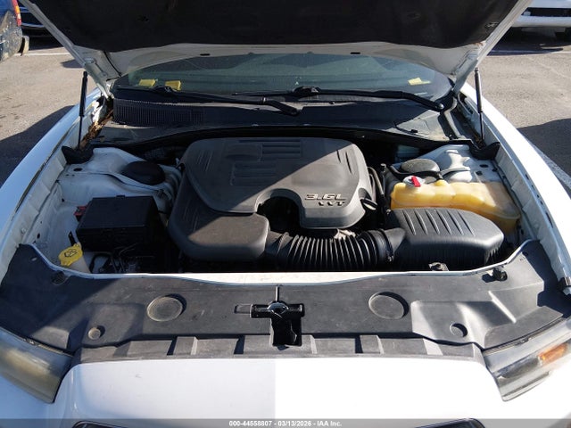 DODGE CHARGER SE - 10