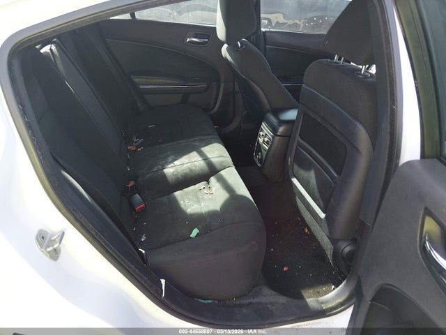 DODGE CHARGER SE - 8