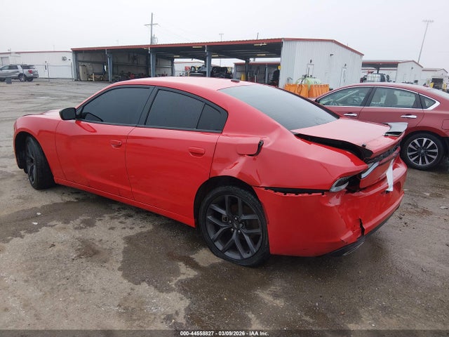 صورة 3 لـ 2021 Dodge CHARGER SXT RWD