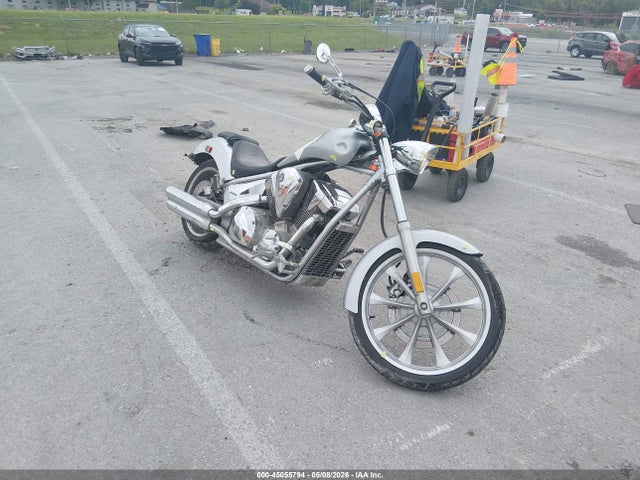 2010 HONDA VT1300 CX