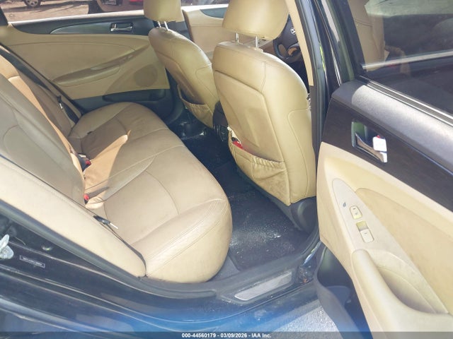 HYUNDAI SONATA LIMITED 2.0T - 8