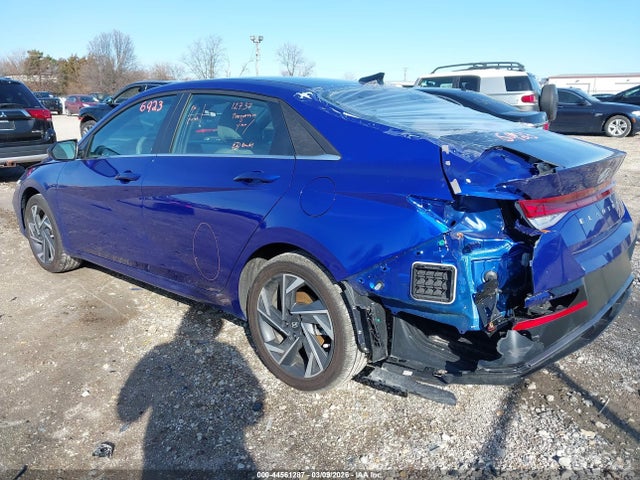 HYUNDAI ELANTRA SEL CONVENIENCE - 3