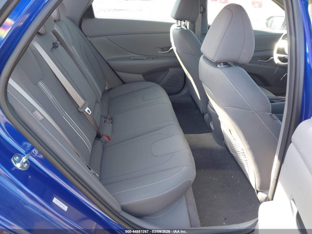 HYUNDAI ELANTRA SEL CONVENIENCE - 8