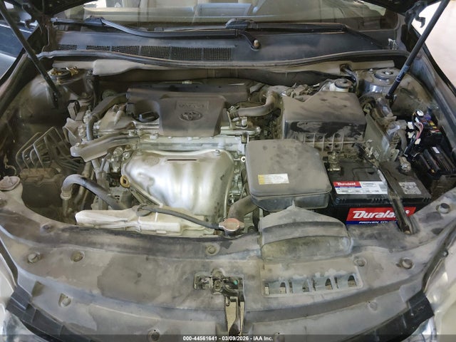 صورة 10 لـ 2016 Toyota CAMRY LE