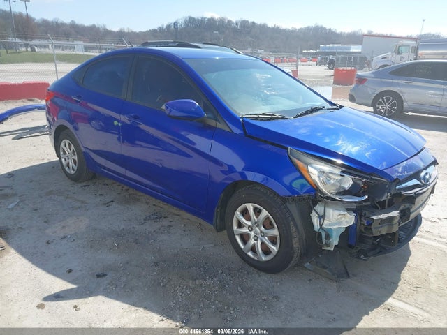 HYUNDAI ACCENT GLS - 1